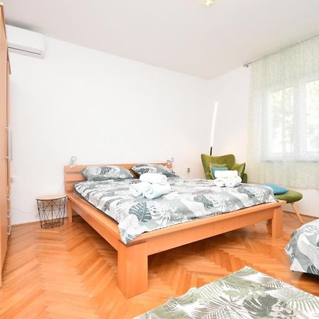 דירות Helena House ביבינייה מראה חיצוני תמונה